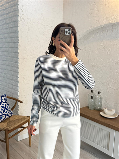 Bisiklet Yaka Uzun Kollu Lacivert Çizgili Sweat 