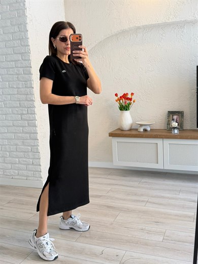 Bisiklet Yaka Yan Yırtmaçlı Modal Elbise Siyah 