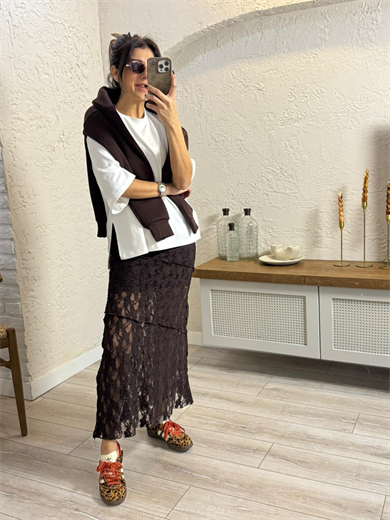 Dikiş Detaylı Volanlı Dantel Etek Kahve