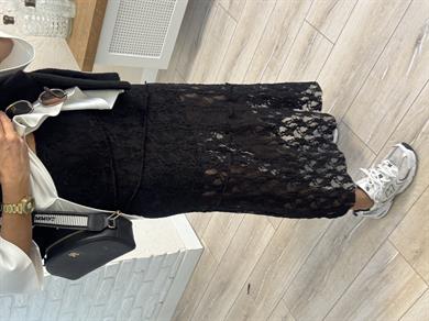 Dikiş Detaylı Volanlı Dantel Etek Siyah