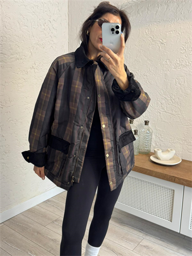 Ekoseli Garnili Parka