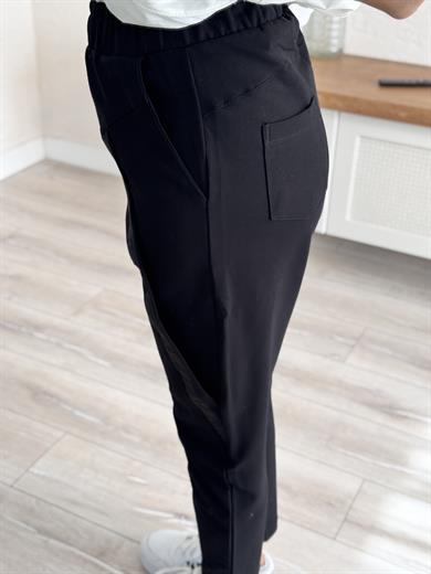 Havuç Kesim Pantolon Siyah