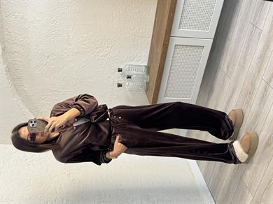 Kadife Çıtçıtlı Takım Kahverengi 