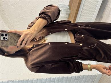 Kadife Çıtçıtlı Takım Kahverengi 