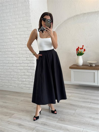 Kadın Pileli Siyah Midi Etek