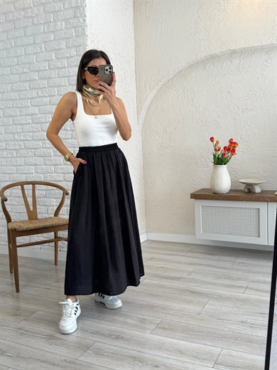 Kadın Yandan Cepli Pileli Etek Siyah