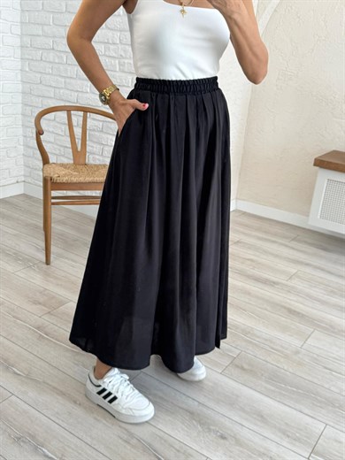 Kadın Yandan Cepli Pileli Etek Siyah