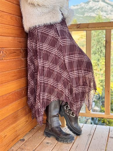 Kahve Parçalı Ekose Etek