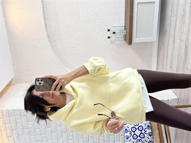 Kapşonlu ön cepli Sweat Sarı