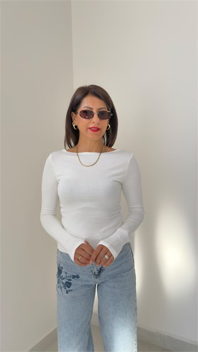 Kayık Yaka Modal Kumaş Parmak Geçirmeli Bluz Ekru