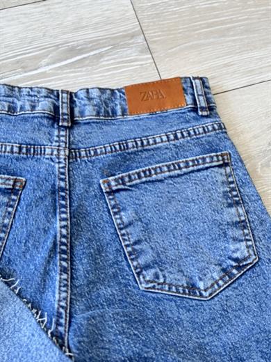 Kesik Paça Straght Jean 