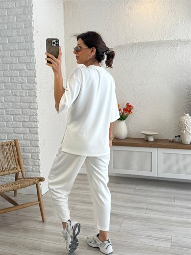 Kısa Kollu Yan Yırtmaçlı Şalvarlı Modal Takım Ekru