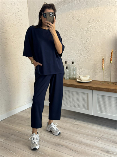 Kısa Kollu Yan Yırtmaçlı Şalvarlı Modal Takım  Lacivert