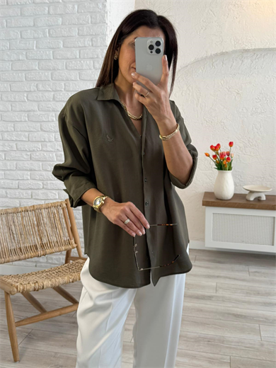 Lüx Kalite Tensel Kumaş Nakışlı V Yaka Gömlek Haki