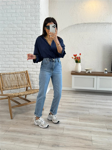 Lüx Kalite Tensel Kumaş Nakışlı V Yaka Gömlek Lacivert