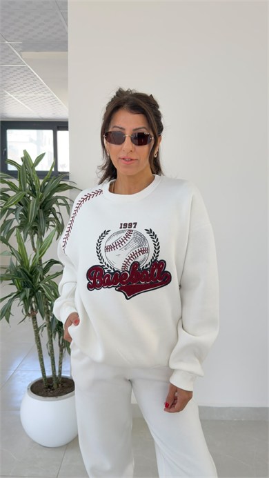 Ön Baskı Ve Nakışlı Üç İplik Şardonlu Sweat Ekru