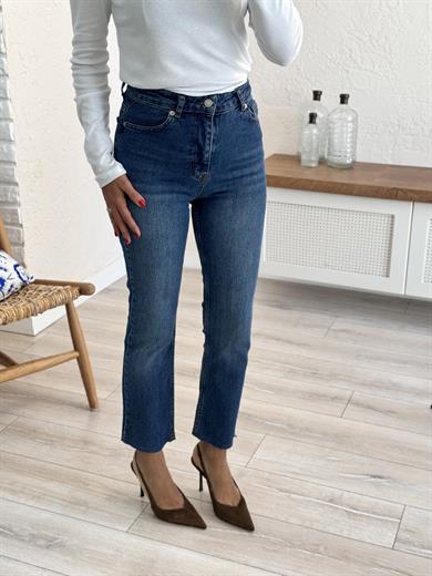 Premium Kalite Paçası Kesik Toparlayıcı Boyfit Jean Vintage