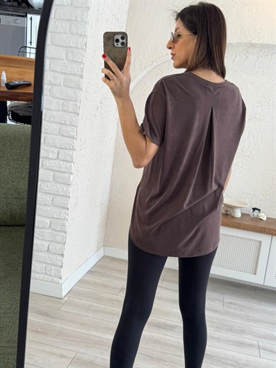 Sırt Pile Detaylı Basic Tişört  Kahve