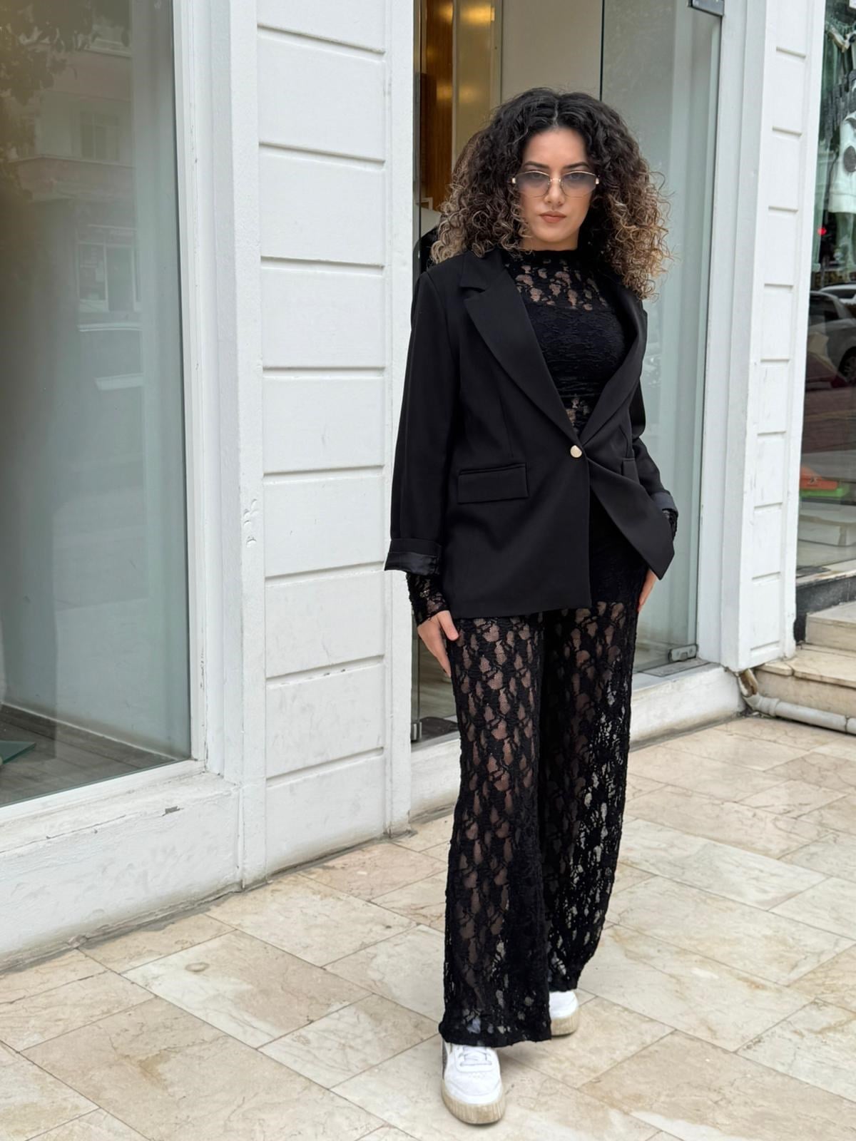  Bel Lastikli Mini Şort Astarlı Dantel Pantolon Siyah 