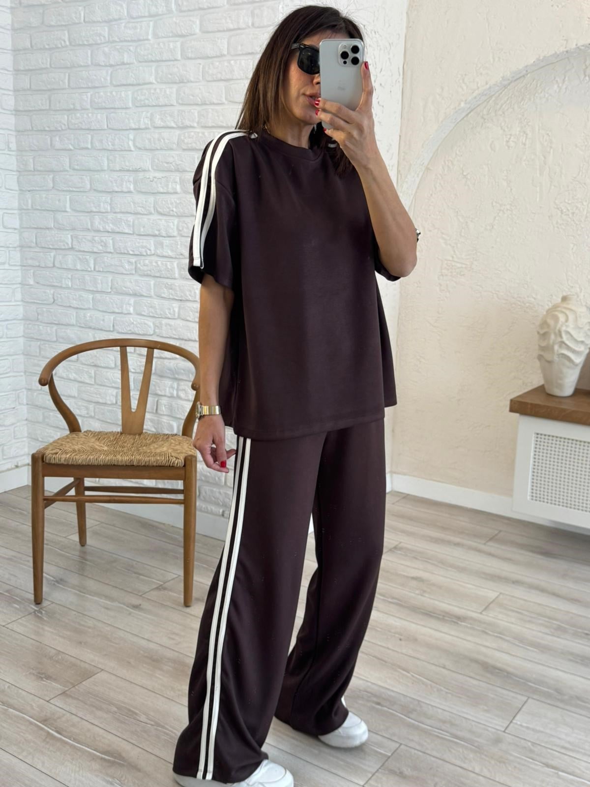 Bisiklet Yaka Çift Şeritli Modal Kumaş Takım Kahve