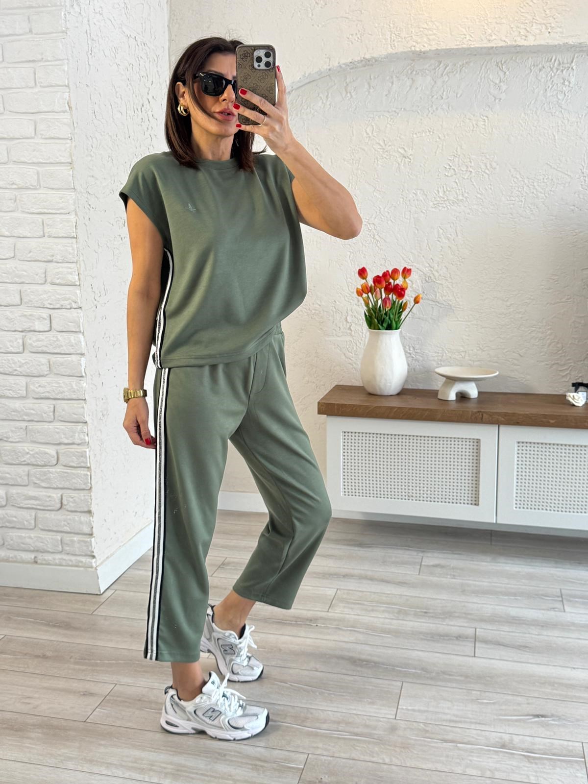 Bisiklet Yaka Kolsuz Yan Şeritli Modal Takım Haki