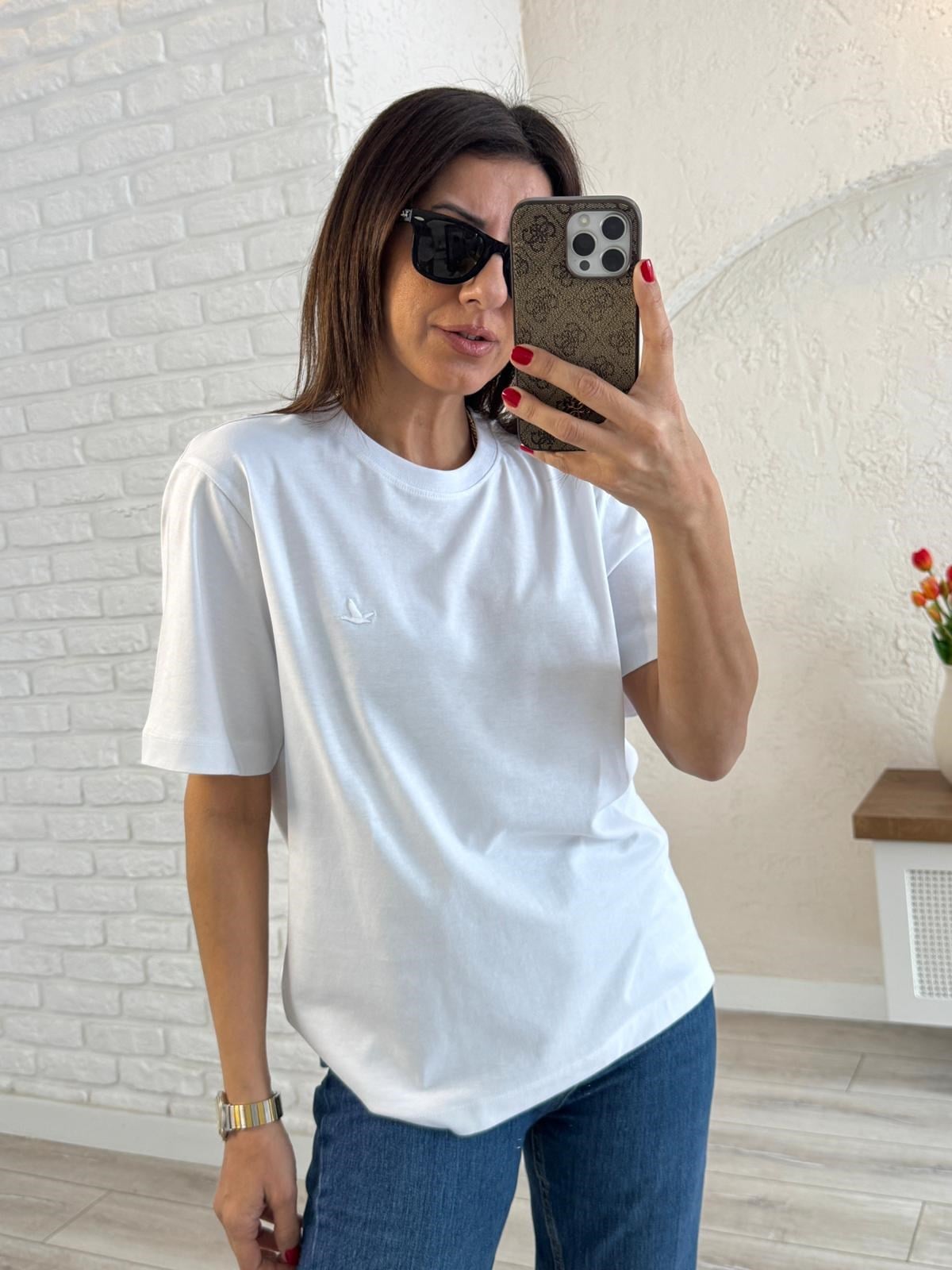 Bisiklet Yaka Kuş Nakışlı Pamuklu Tişört Beyaz
