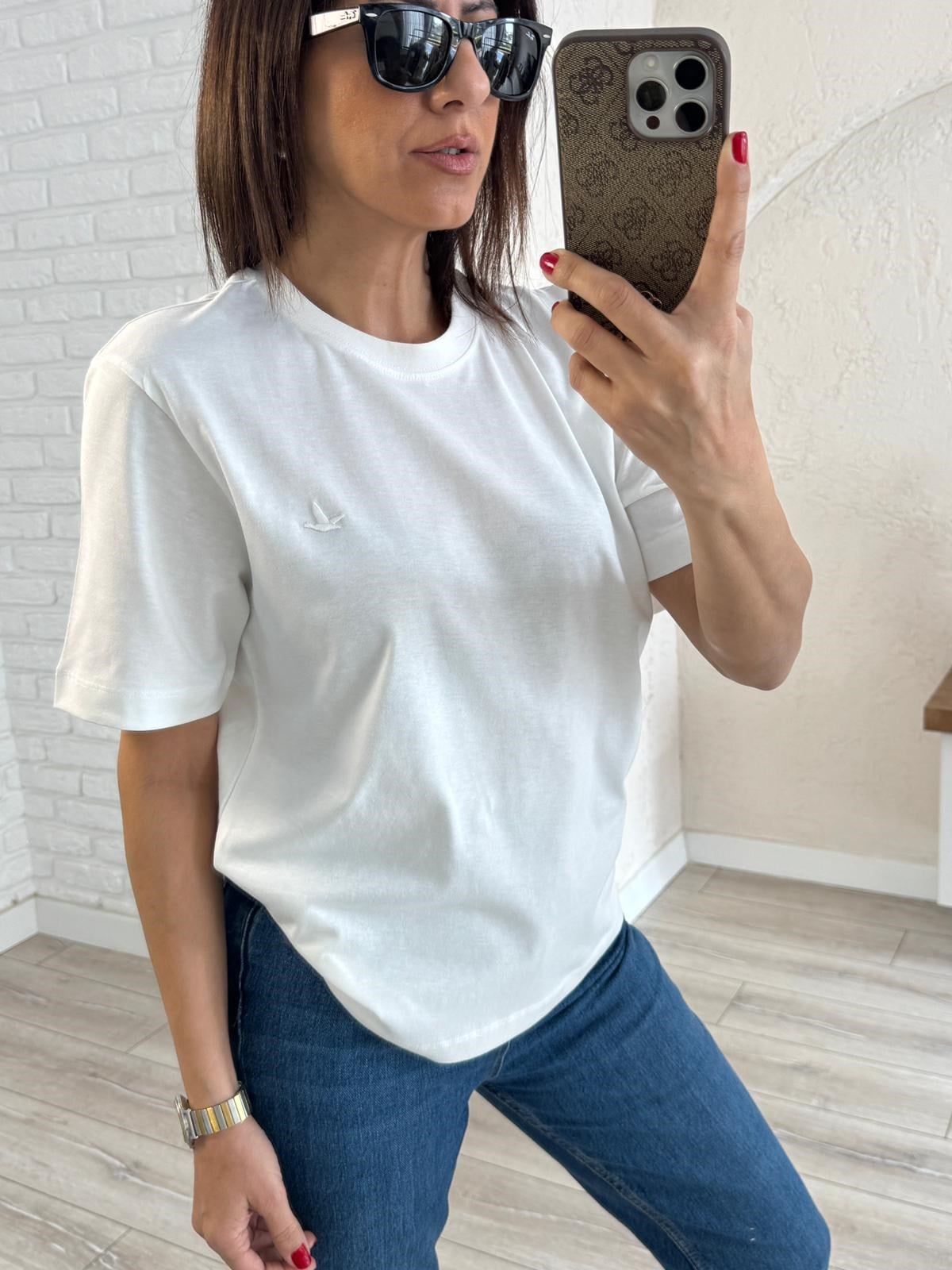 Bisiklet Yaka Kuş Nakışlı Pamuklu Tişört Ekru 