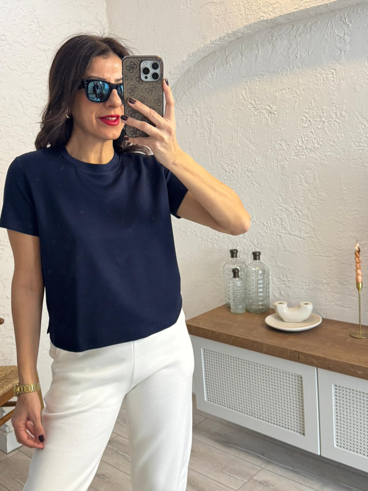 Bisiklet Yaka Yan Yırtmaçlı Crop Tshirt  Lacivert 