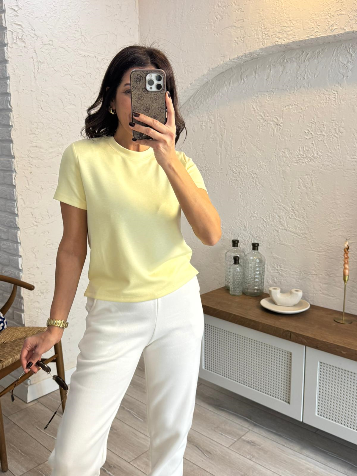 Bisiklet Yaka Yan Yırtmaçlı Crop Tshirt  Sarı