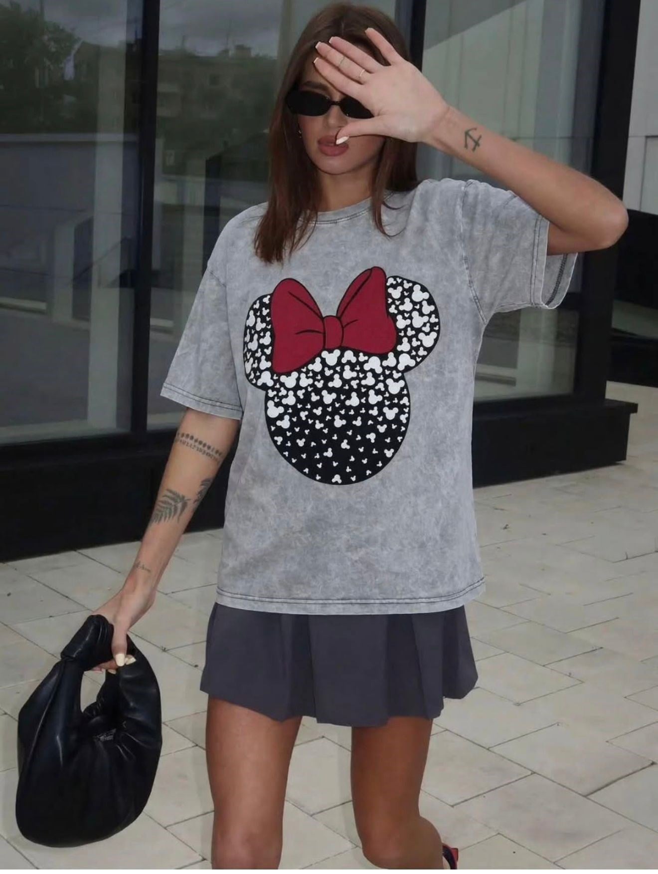 Fiyonk Detaylı Mini Desen Oversize Tişort 