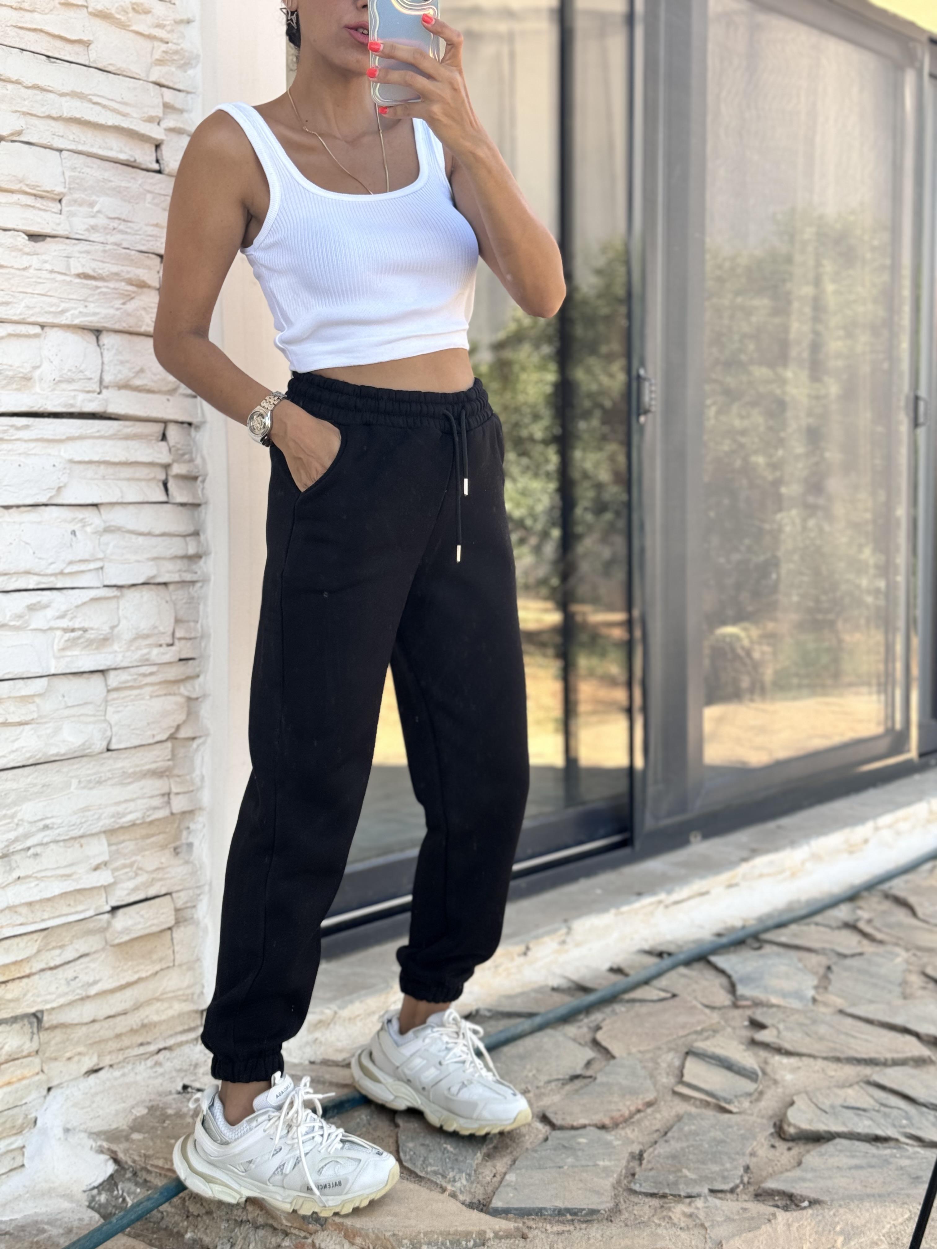 Kadın Üç İplik Cepli Bel ve Paça Lastikli Eşofman Altı Siyah