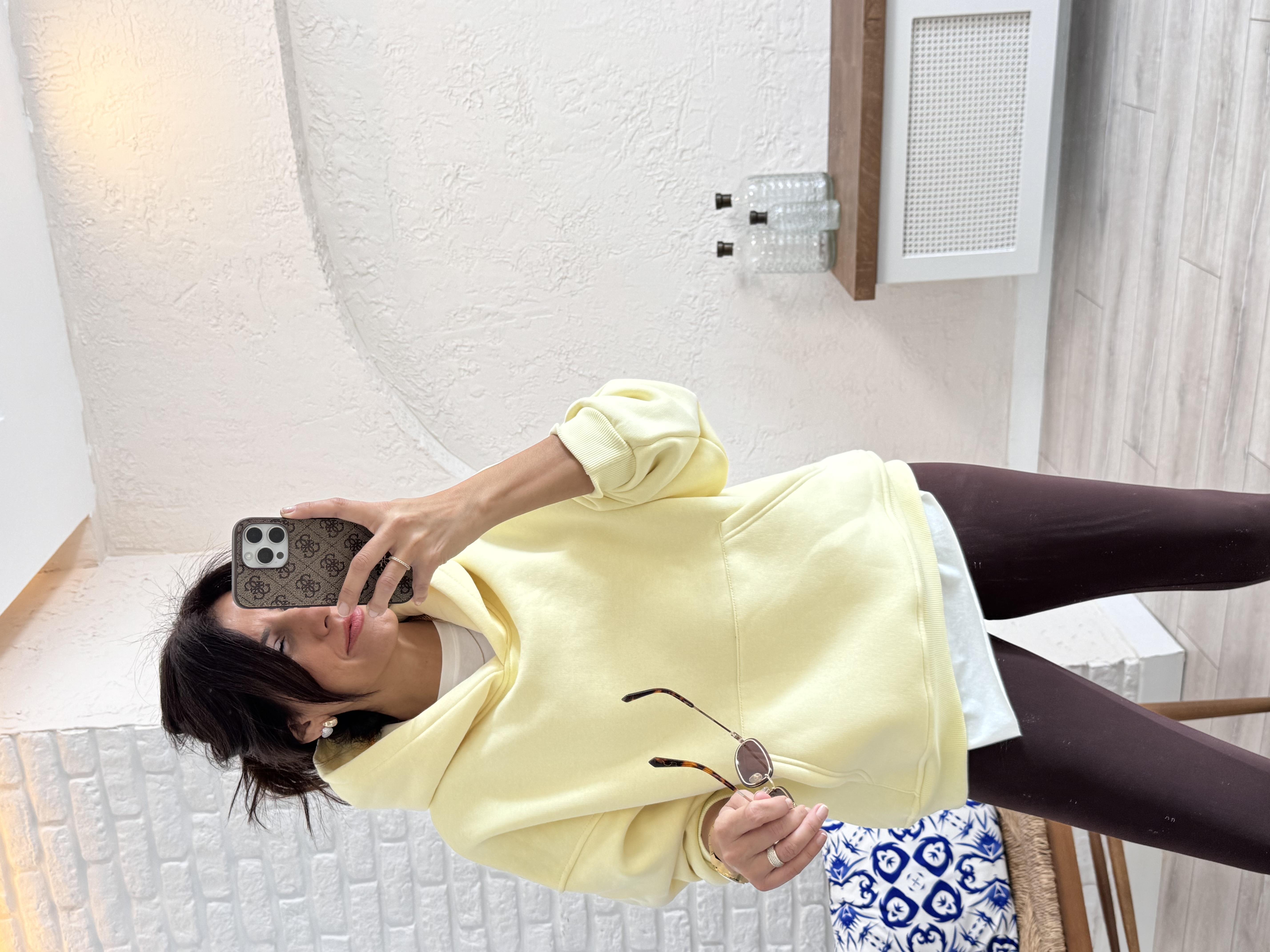 Kapşonlu ön cepli Sweat Sarı