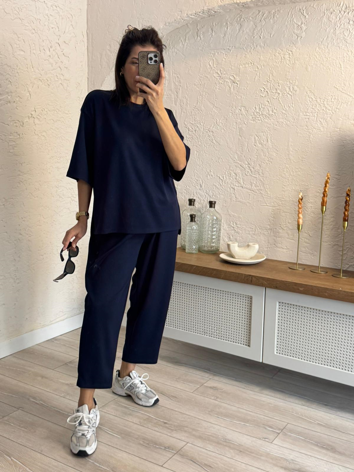 Kısa Kollu Yan Yırtmaçlı Şalvarlı Modal Takım  Lacivert