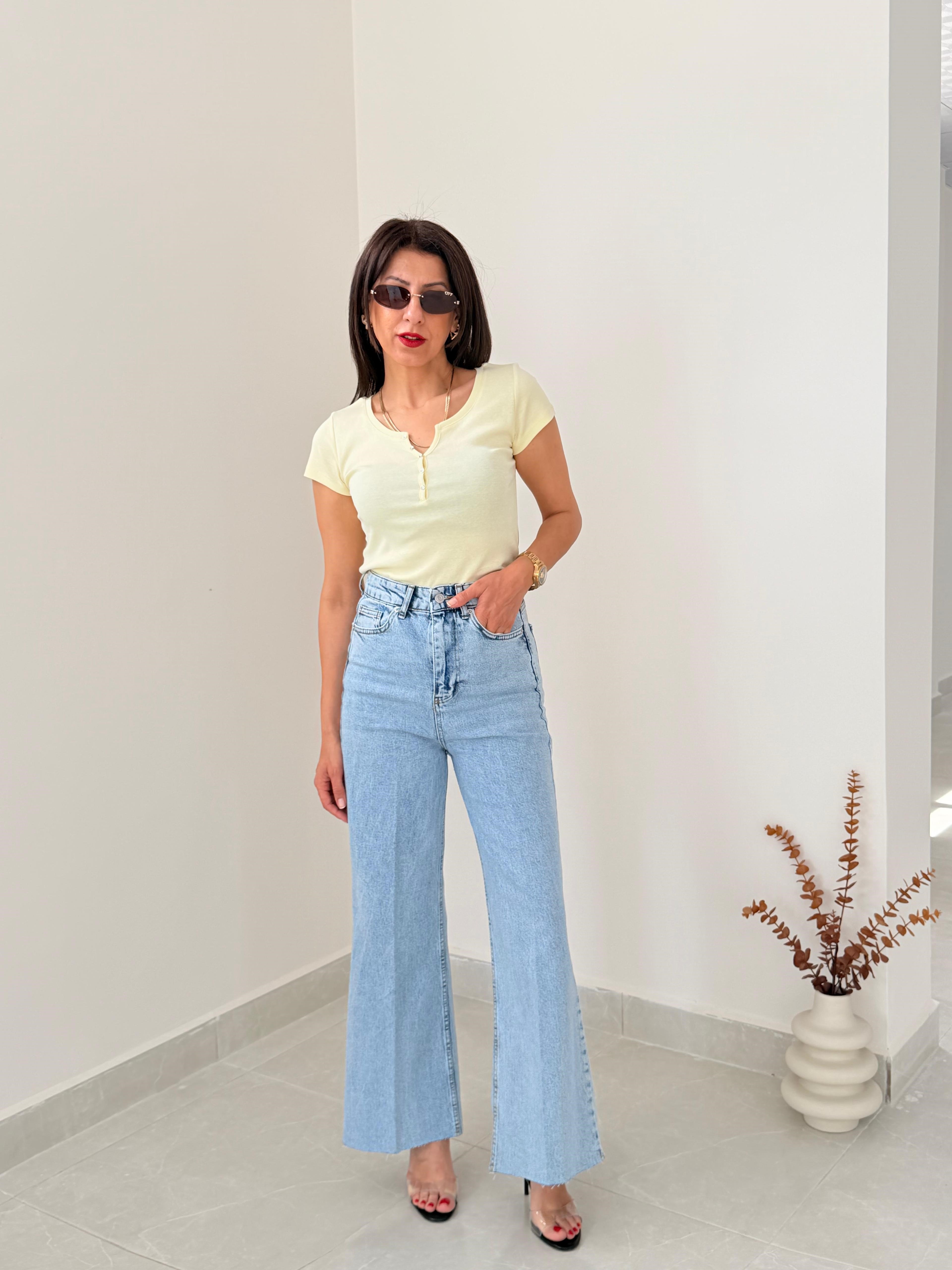 Önden Ütülü Paça Kesik Wide Leg Jean Buz Mavi 