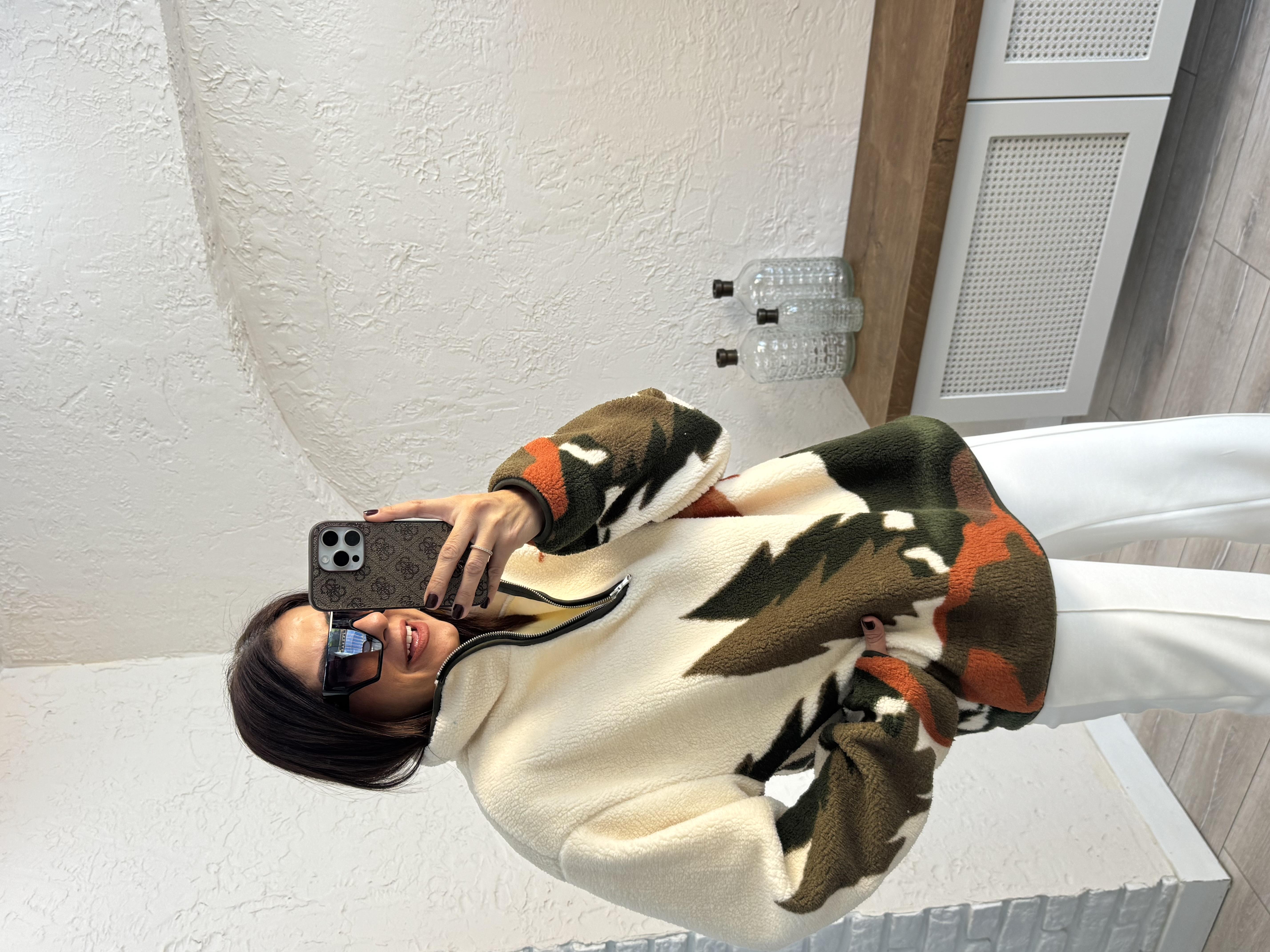 Oysh Model Kahve Geyikli Polar Sweat