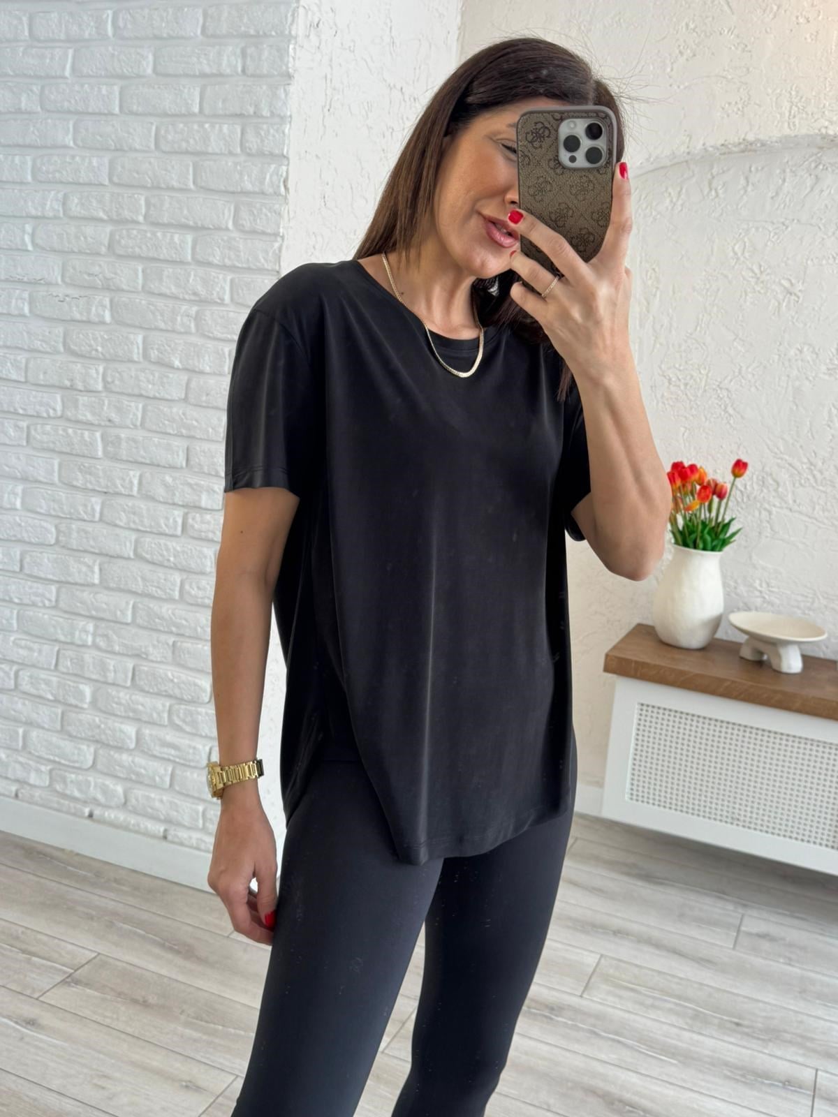 Sırt Pile Detaylı Basic Tişört Siyah 