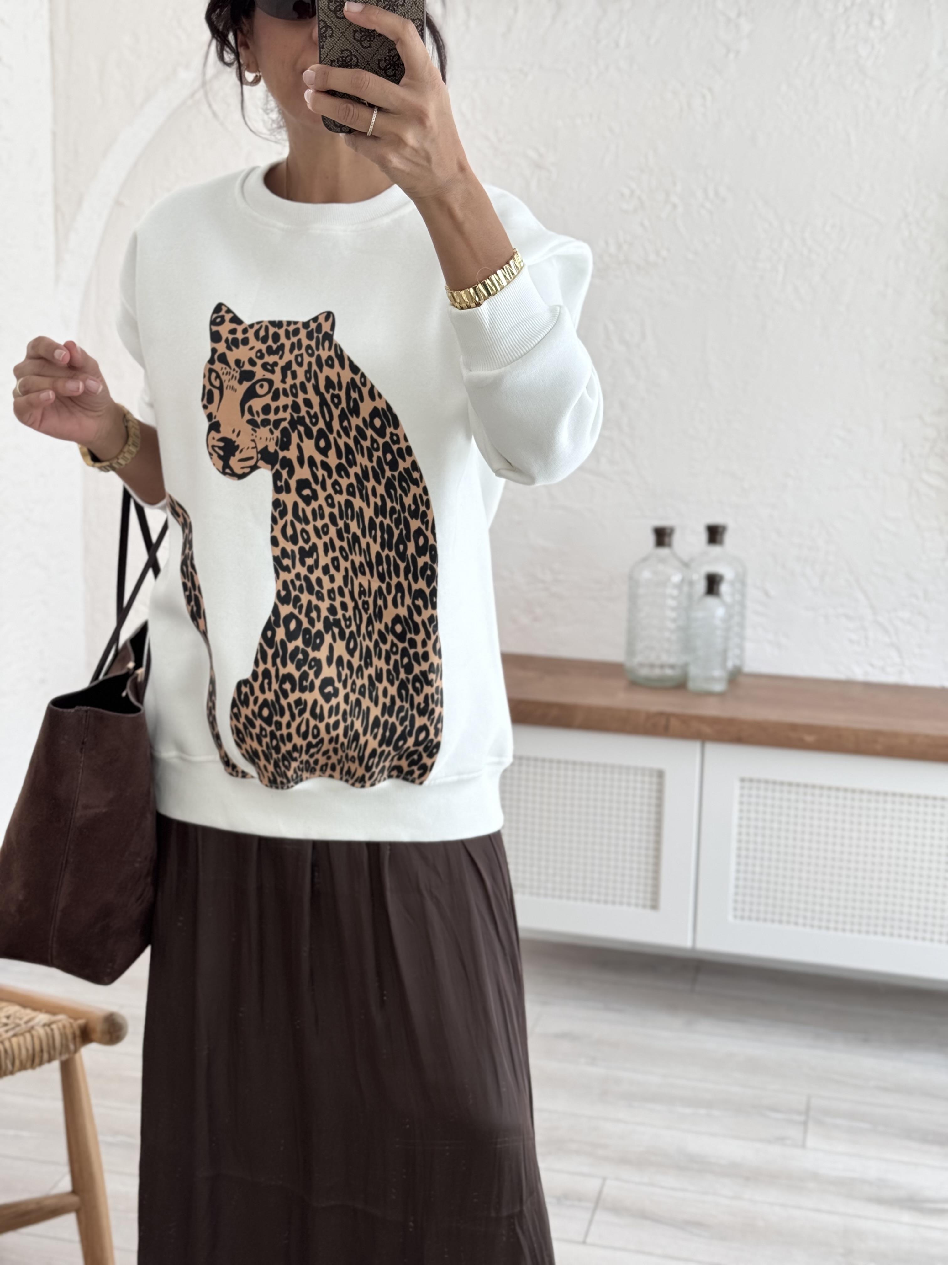 Üç İplik İri Leopar Baskılı Sweat Ekru