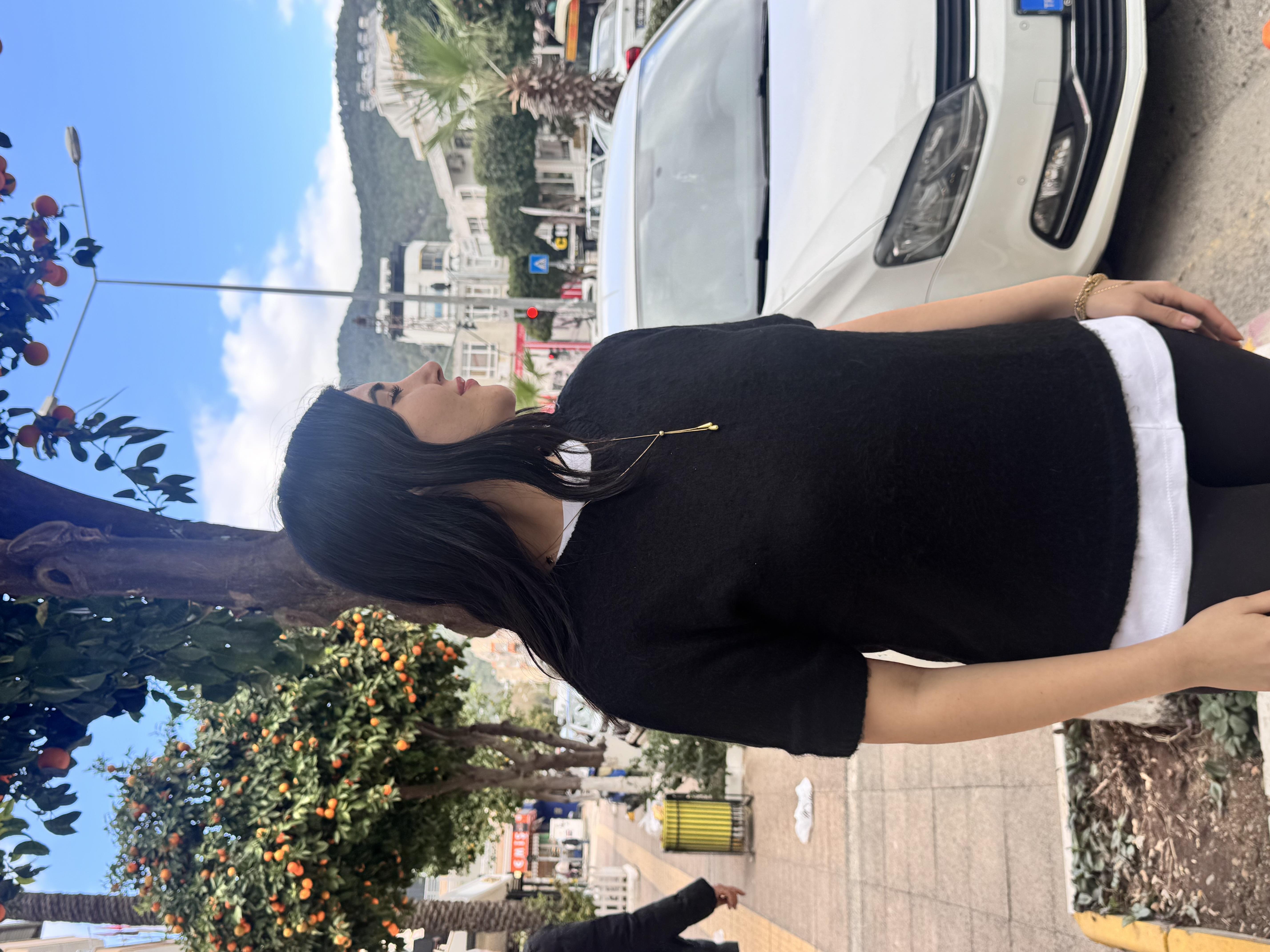 Yarım Kol Yumoş Kazak Siyah