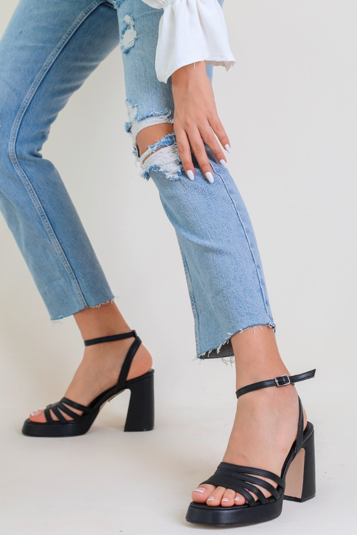 Sasha Zara Model Yeni Sezon 10 Cm Topuklu Sandalet Ayakakbi Siyah - Still  Durağı