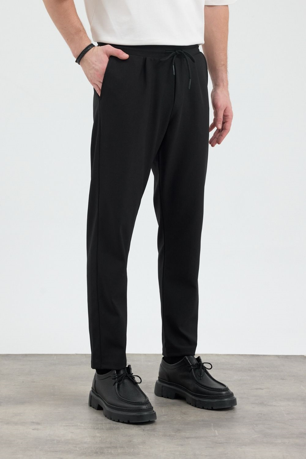 Erkek Boru Paça Siyah Jogger Pantolon