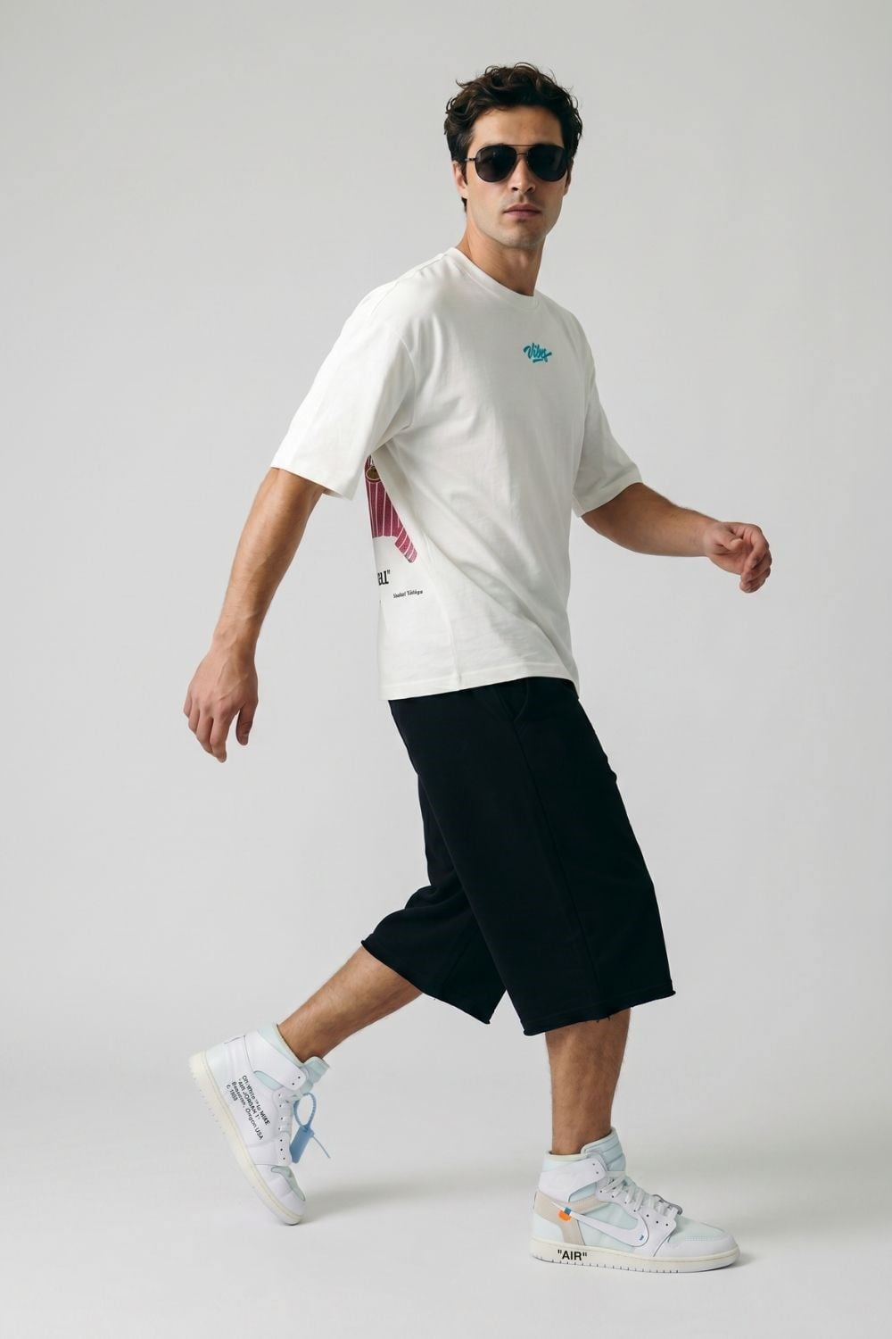 Erkek Anatolian Oversize Kırık Beyaz Premium T-Shirt