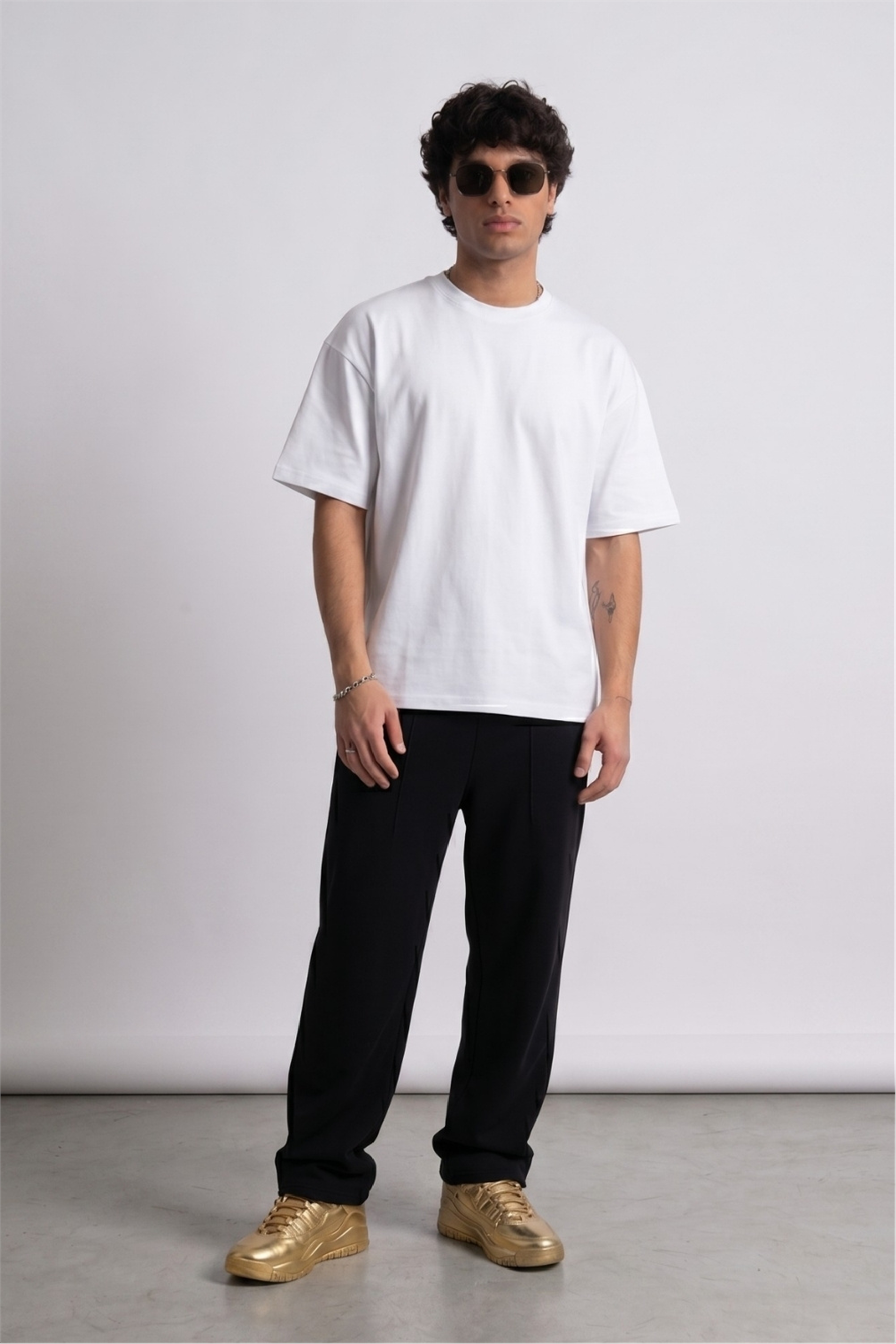 Boxy Star Beyaz Premium T-Shirt