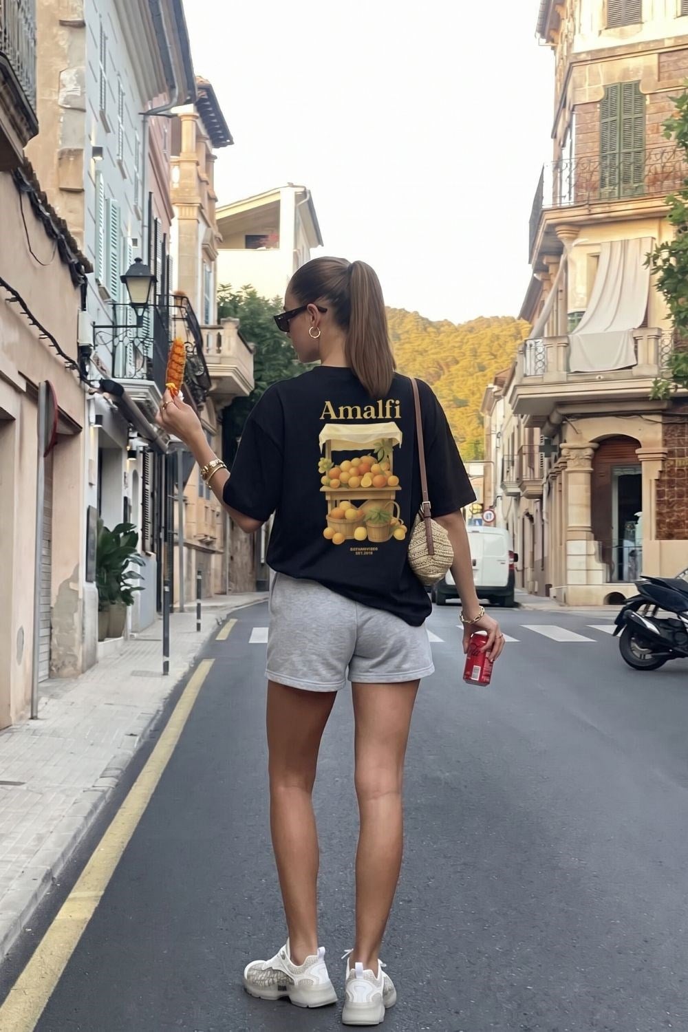 Kadın Amalfi Oversize Siyah T-Shirt