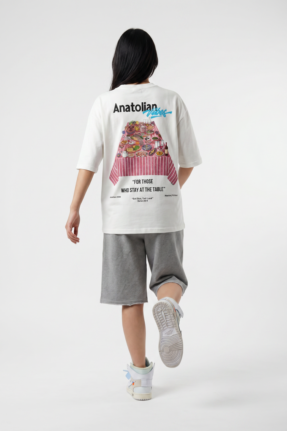 Kadın Anatolian Oversize Kırık Beyaz Premium T-Shirt
