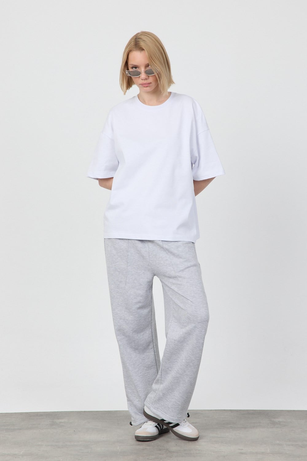 Kadın Chill Oversize Premium Beyaz T-Shirt