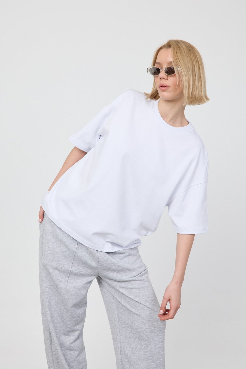 Kadın Chill Oversize Premium Beyaz T-Shirt