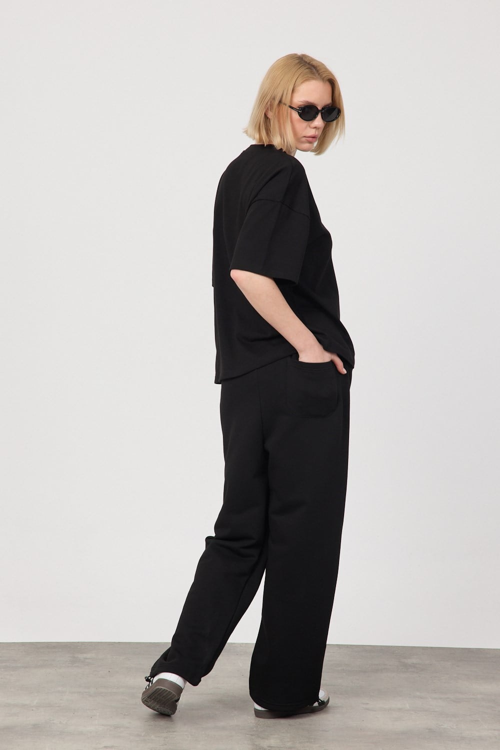 Kadın Chill Oversize Premium Siyah T-Shirt
