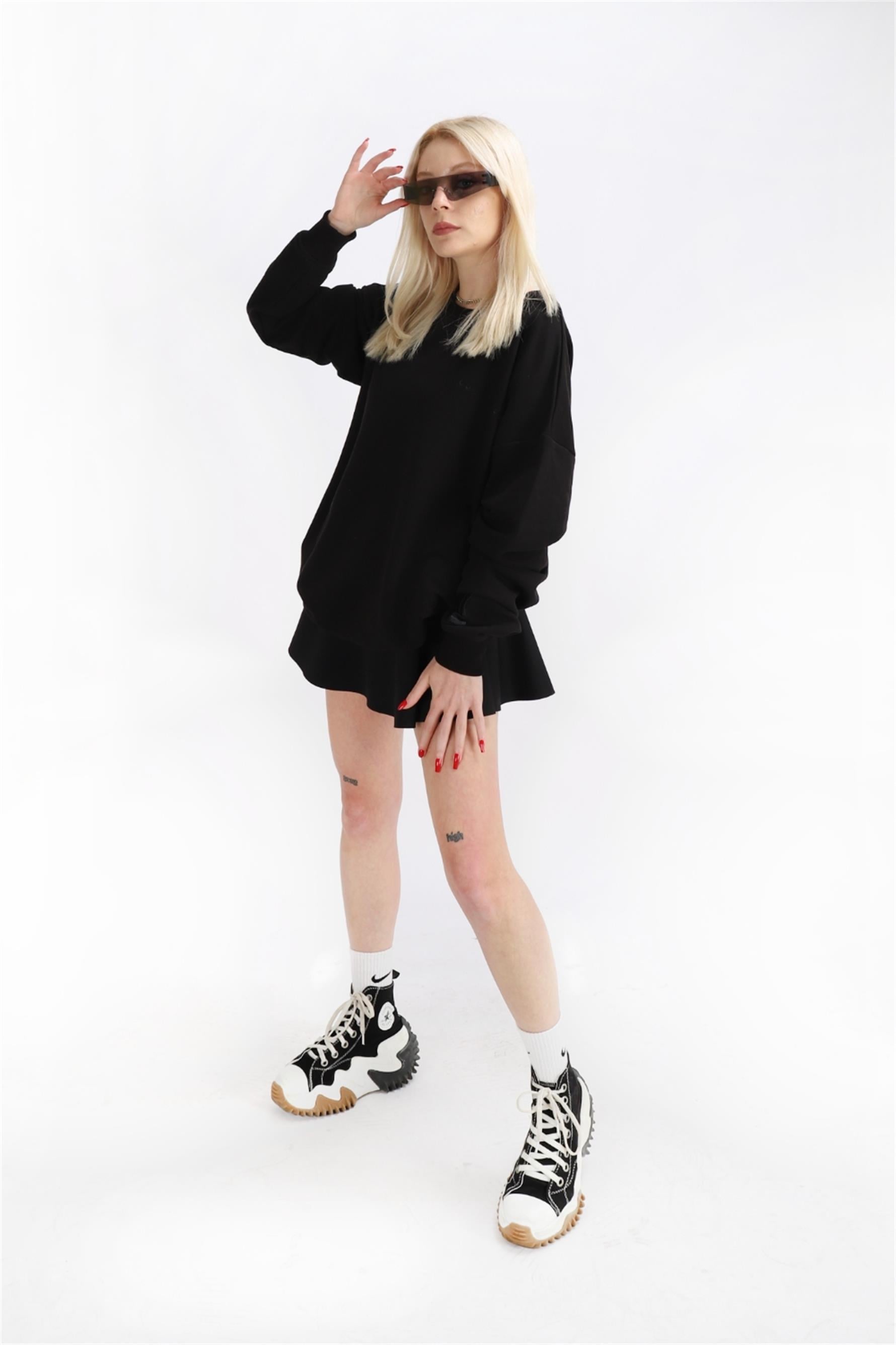Kadın Reincarnation Oversize Siyah Sweatshirt