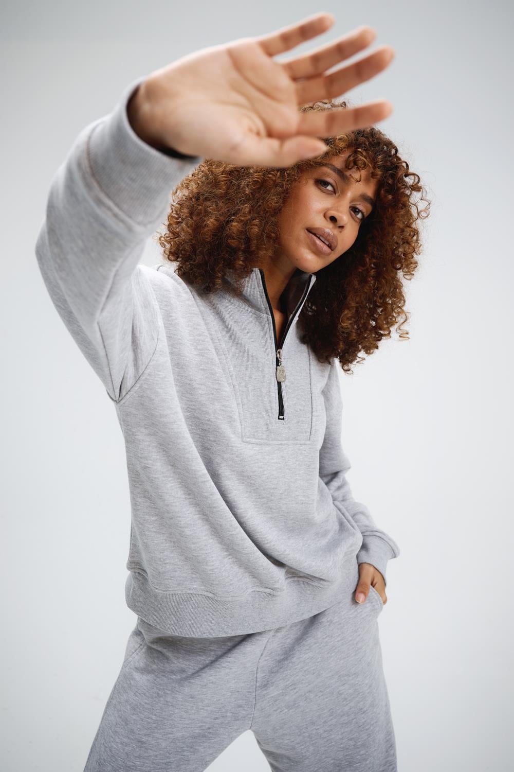 Kadın Timeless Fermuarlı Gri Sweatshirt