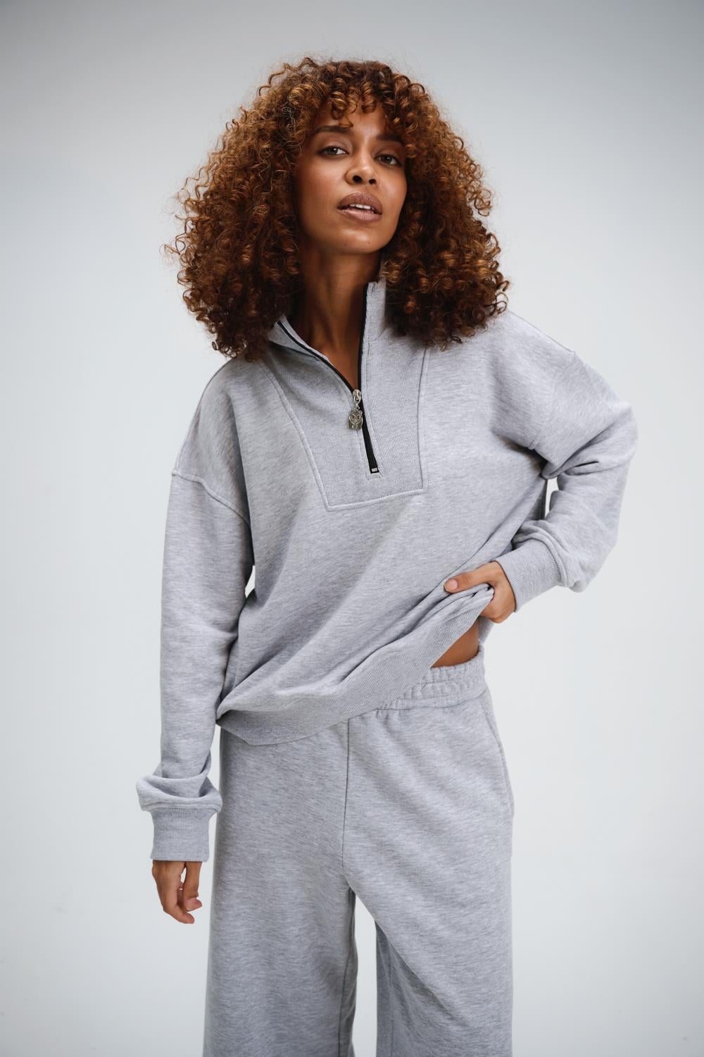 Kadın Timeless Fermuarlı Gri Sweatshirt